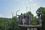 Monument aux fondateurs de Kiev et monument à la Mère-Patrie - Памятник (...)