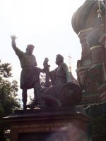 La statue de Minine et Pojarski - Памятник Минину и Пожарскому. Photo (...)