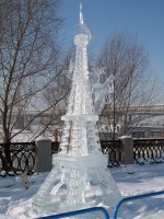 Tour Eiffel en glace